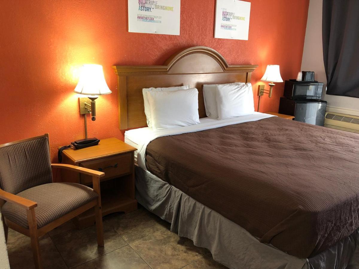 Hwy 59 Motel Laredo Medical Center Экстерьер фото